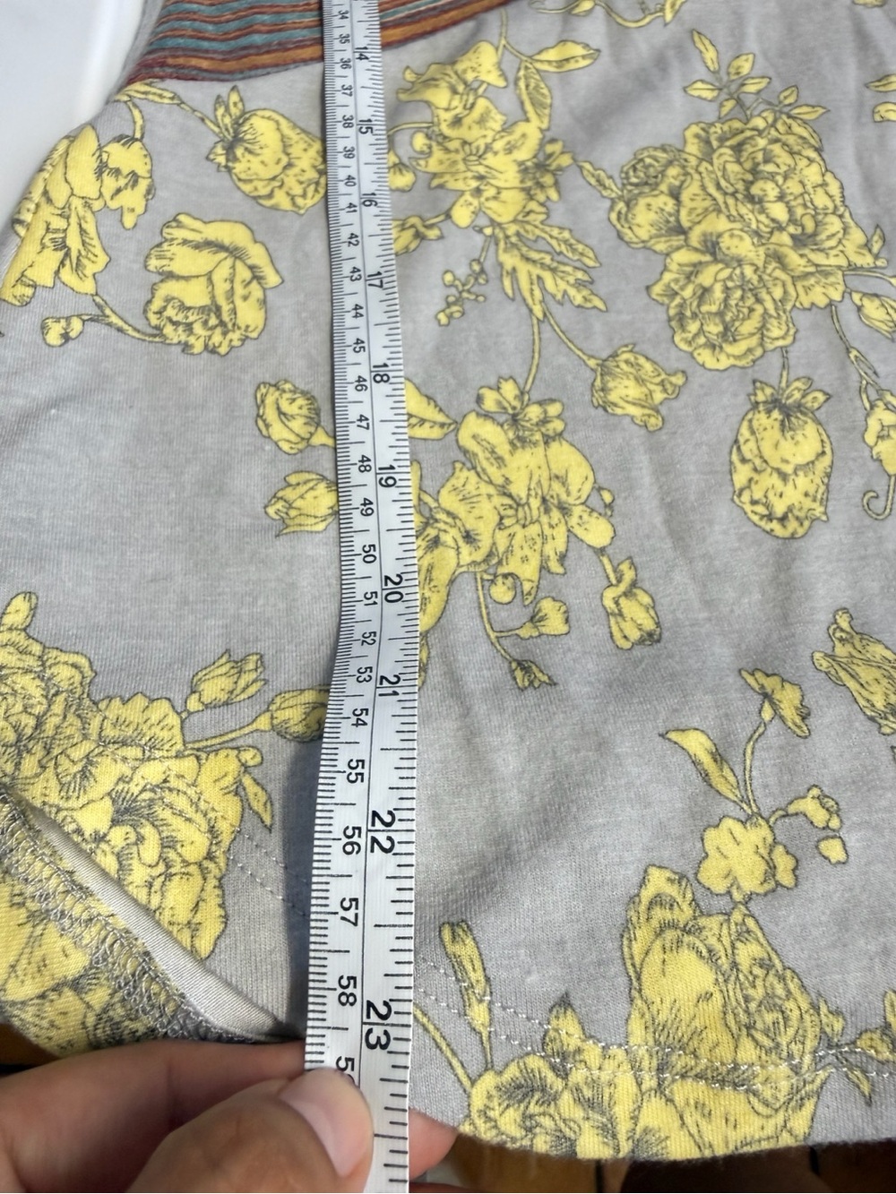 Bucketlist Floral Patchwork Henley Top Blue Yellow Boho Made in USA Size Small - Picture 7 of 9